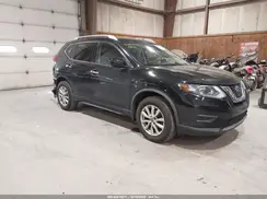 KNMAT2MV4JP600686 2018 NISSAN ROGUE