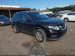 KNMAT2MV4JP609257 2018 NISSAN ROGUE