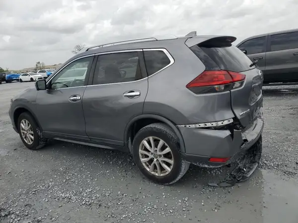 KNMAT2MV4JP619724 2018 NISSAN ROGUE - Image 2