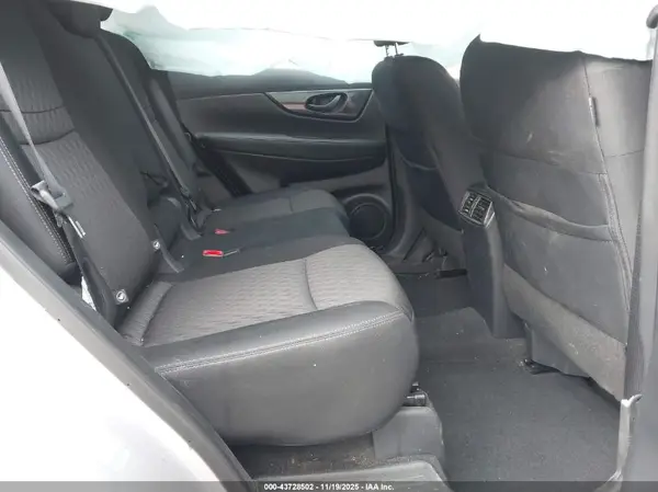 KNMAT2MV4KP502324 2019 NISSAN ROGUE - Image 8