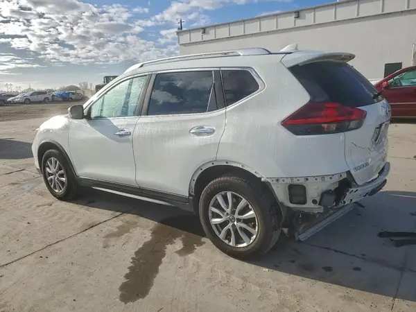 KNMAT2MV4KP511010 2019 NISSAN ROGUE - Image 2