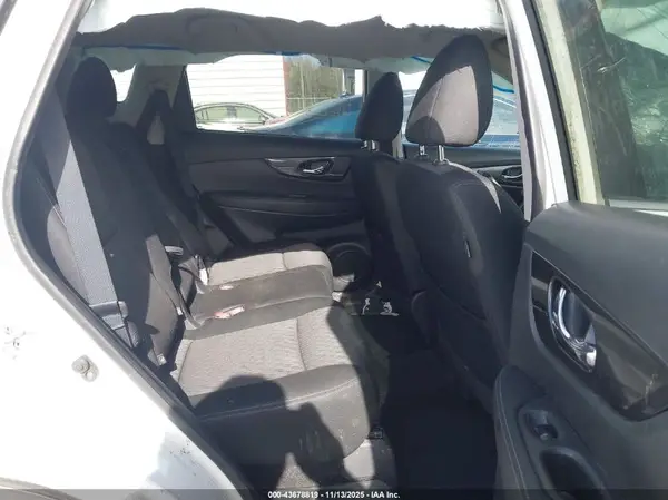 KNMAT2MV4KP511024 2019 NISSAN ROGUE - Image 8