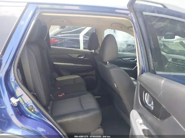 KNMAT2MV4KP513324 2019 NISSAN ROGUE - Image 8