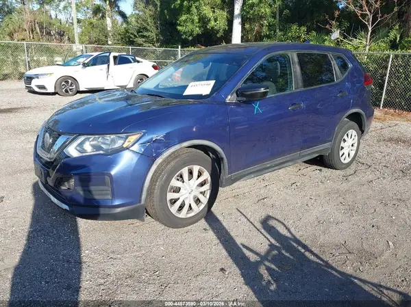 KNMAT2MV4KP518345 2019 NISSAN ROGUE - Image 2