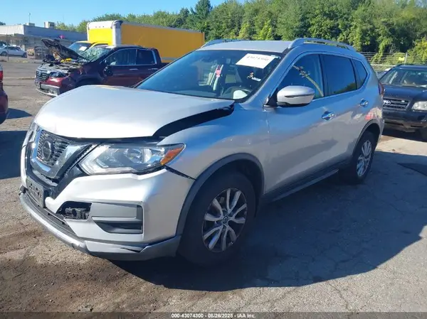 KNMAT2MV4KP523979 2019 NISSAN ROGUE - Image 2
