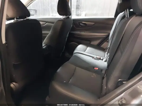KNMAT2MV4KP524548 2019 NISSAN ROGUE - Image 8