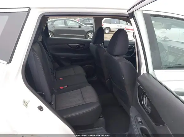 KNMAT2MV4KP538160 2019 NISSAN ROGUE - Image 8