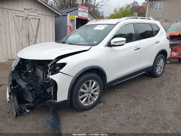 KNMAT2MV4KP551796 2019 NISSAN ROGUE - Image 2