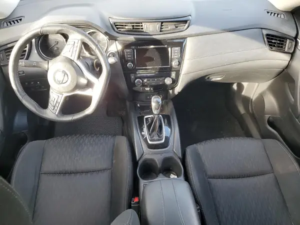 KNMAT2MV4KP558117 2019 NISSAN ROGUE - Image 8