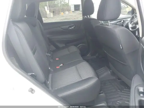 KNMAT2MV4KP559803 2019 NISSAN ROGUE - Image 8