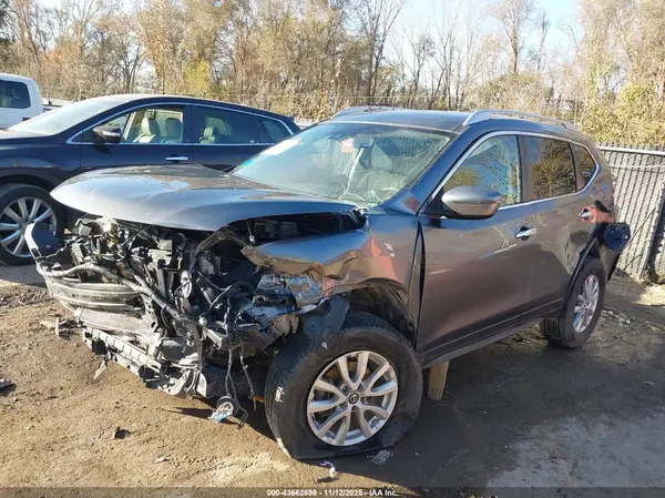 KNMAT2MV4LP501501 2020 NISSAN ROGUE - Image 2