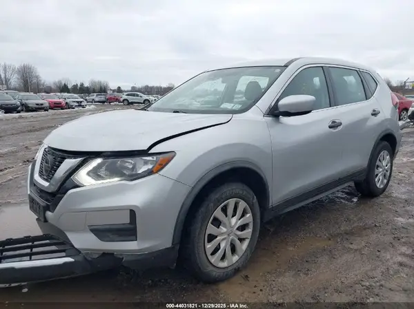 KNMAT2MV4LP517505 2020 NISSAN ROGUE - Image 2