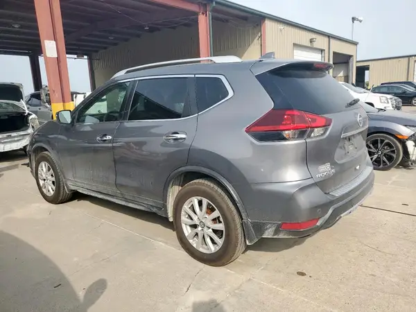 KNMAT2MV4LP538015 2020 NISSAN ROGUE - Image 2