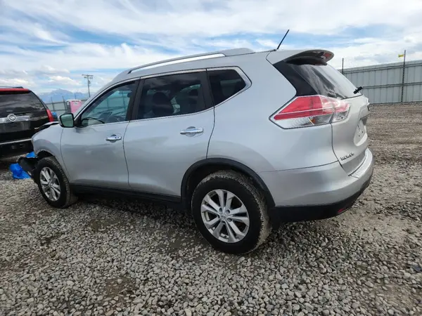 KNMAT2MV5GP653101 2016 NISSAN ROGUE - Image 2