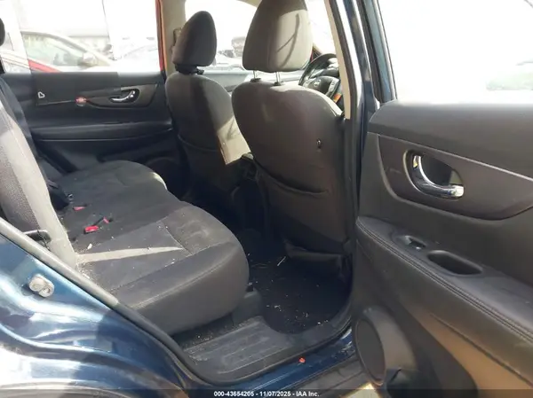 KNMAT2MV5GP665426 2016 NISSAN ROGUE - Image 8