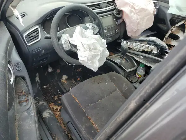 KNMAT2MV5GP666527 2016 NISSAN ROGUE - Image 8