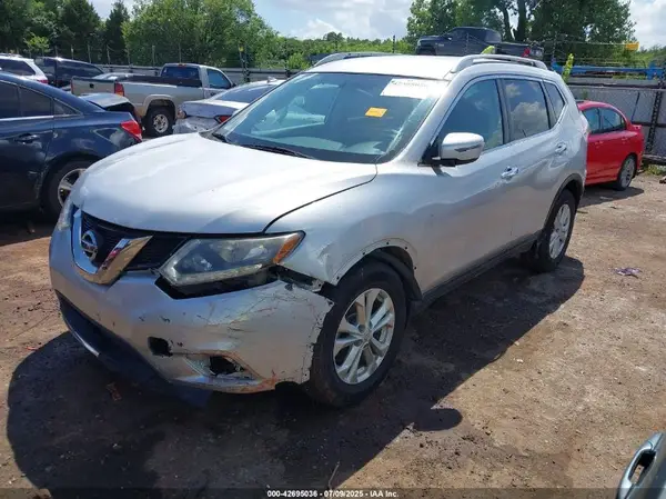 KNMAT2MV5GP671856 2016 NISSAN ROGUE - Image 2