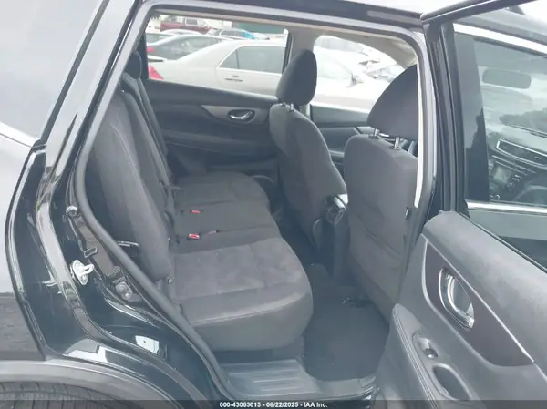 KNMAT2MV5GP674272 2016 NISSAN ROGUE - Image 8