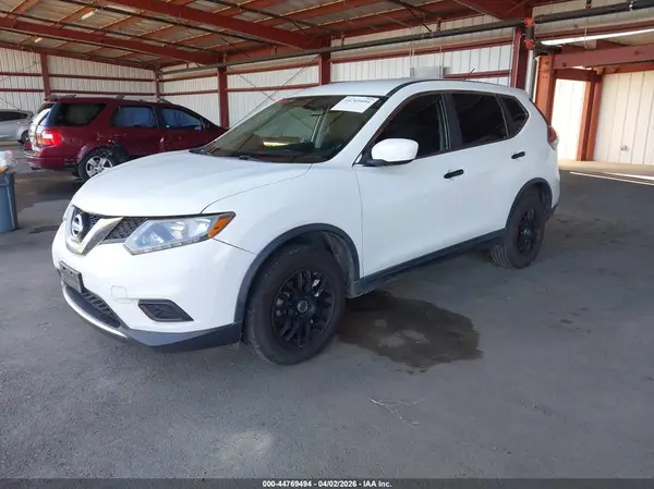 KNMAT2MV5GP675650 2016 NISSAN ROGUE - Image 2