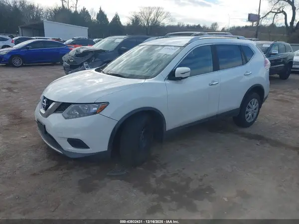 KNMAT2MV5GP679665 2016 NISSAN ROGUE - Image 2