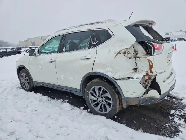 KNMAT2MV5GP685885 2016 NISSAN ROGUE - Image 2