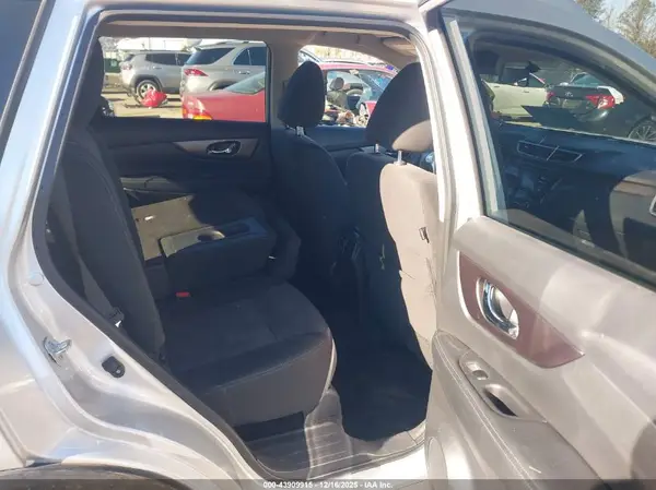 KNMAT2MV5GP708906 2016 NISSAN ROGUE - Image 8