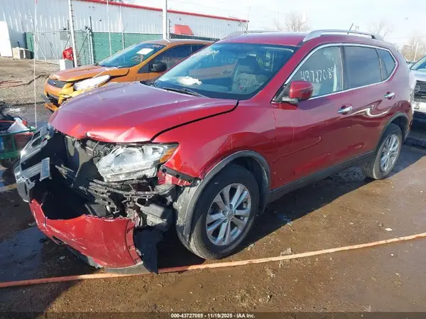 KNMAT2MV5GP735121 2016 NISSAN ROGUE - Image 2