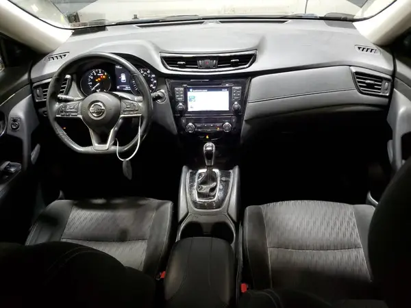 KNMAT2MV5HP503071 2017 NISSAN ROGUE - Image 8