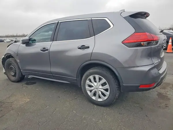 KNMAT2MV5HP508593 2017 NISSAN ROGUE - Image 2