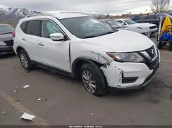 KNMAT2MV5HP508688 2017 NISSAN ROGUE