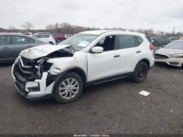 KNMAT2MV5HP509713 2017 NISSAN ROGUE - Image 2