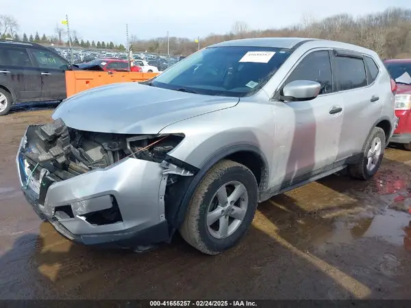 KNMAT2MV5HP515222 2017 NISSAN ROGUE - Image 2