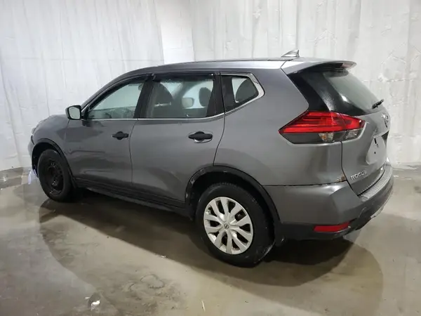 KNMAT2MV5HP524597 2017 NISSAN ROGUE - Image 2