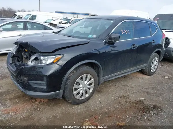 KNMAT2MV5HP527452 2017 NISSAN ROGUE - Image 2