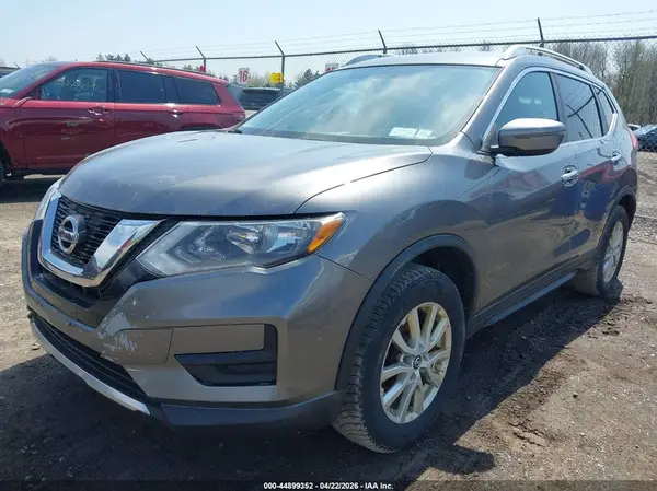 KNMAT2MV5HP530402 2017 NISSAN ROGUE - Image 2