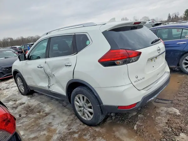 KNMAT2MV5HP535552 2017 NISSAN ROGUE - Image 2
