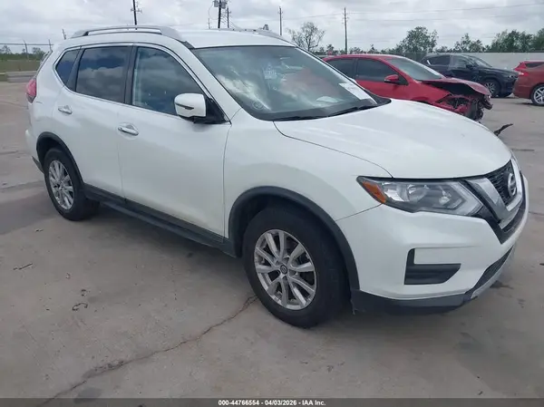 KNMAT2MV5HP545336 2017 NISSAN ROGUE - Image 1