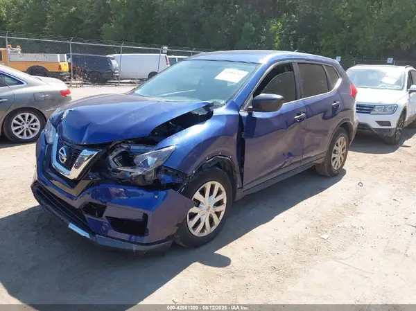 KNMAT2MV5HP550049 2017 NISSAN ROGUE - Image 2