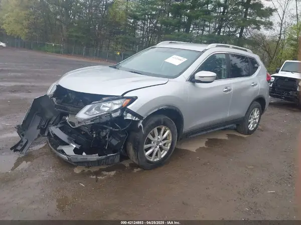 KNMAT2MV5HP552643 2017 NISSAN ROGUE - Image 2