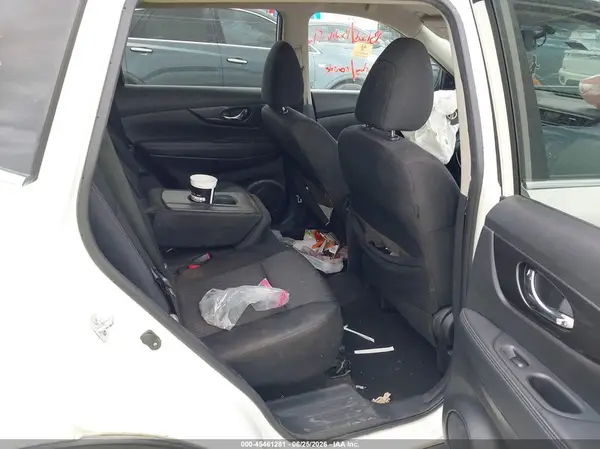 KNMAT2MV5HP561701 2017 NISSAN ROGUE - Image 8