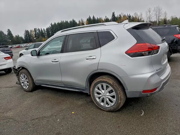 KNMAT2MV5HP562119 2017 NISSAN ROGUE - Image 2