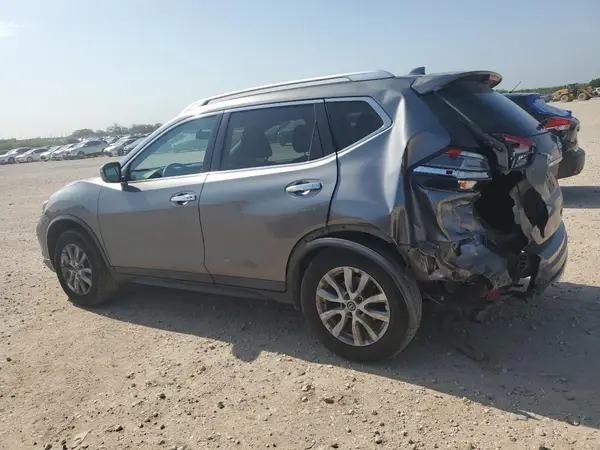 KNMAT2MV5HP564579 2017 NISSAN ROGUE - Image 2