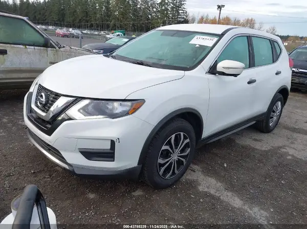 KNMAT2MV5HP565781 2017 NISSAN ROGUE - Image 2