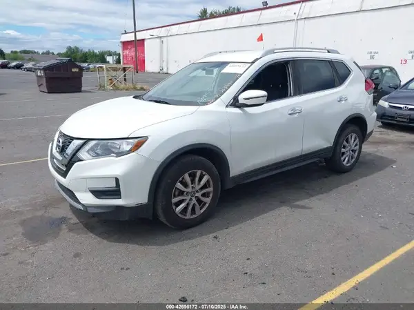 KNMAT2MV5HP565974 2017 NISSAN ROGUE - Image 2