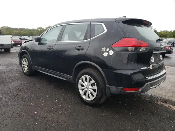 KNMAT2MV5HP567241 2017 NISSAN ROGUE - Image 2