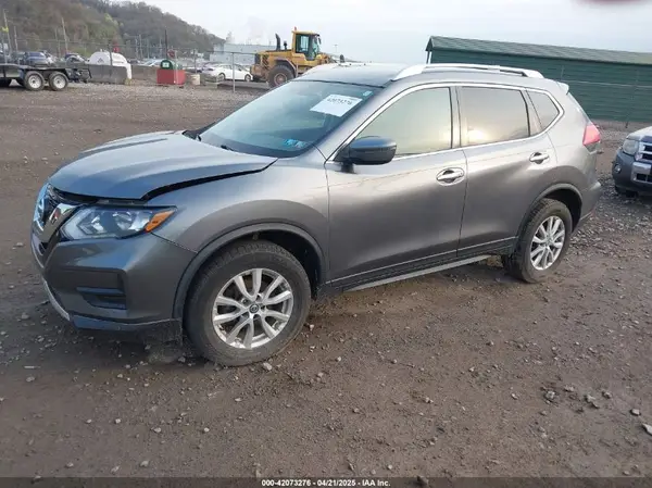 KNMAT2MV5HP567546 2017 NISSAN ROGUE - Image 2