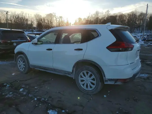 KNMAT2MV5HP570110 2017 NISSAN ROGUE - Image 2