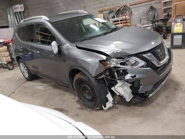 KNMAT2MV5HP571791 2017 NISSAN ROGUE - Image 1