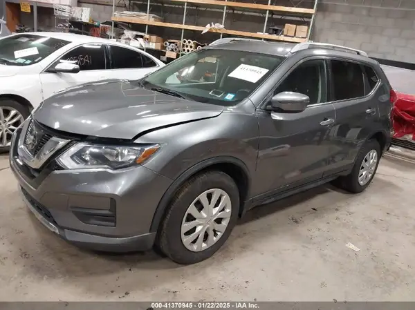 KNMAT2MV5HP571791 2017 NISSAN ROGUE - Image 2