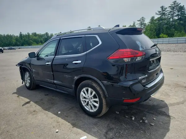 KNMAT2MV5HP572097 2017 NISSAN ROGUE - Image 2